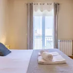 Lägenhet T2 *